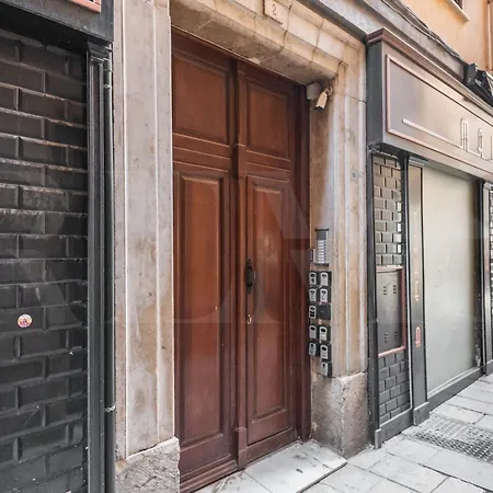 Glamorous Flat In The Heart Of By Rems Apartment