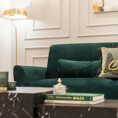 Glamorous Flat In The Heart Of By Rems Apartment *