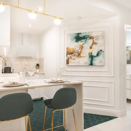 Glamorous Flat In The Heart Of By Rems Apartment